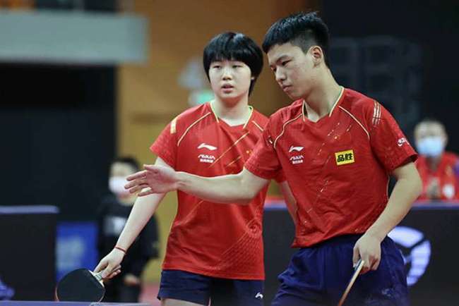 与此同时 与此同时