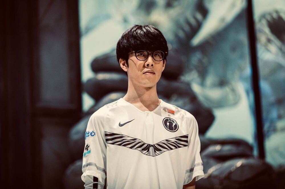 的首拍抢攻 的首拍抢攻